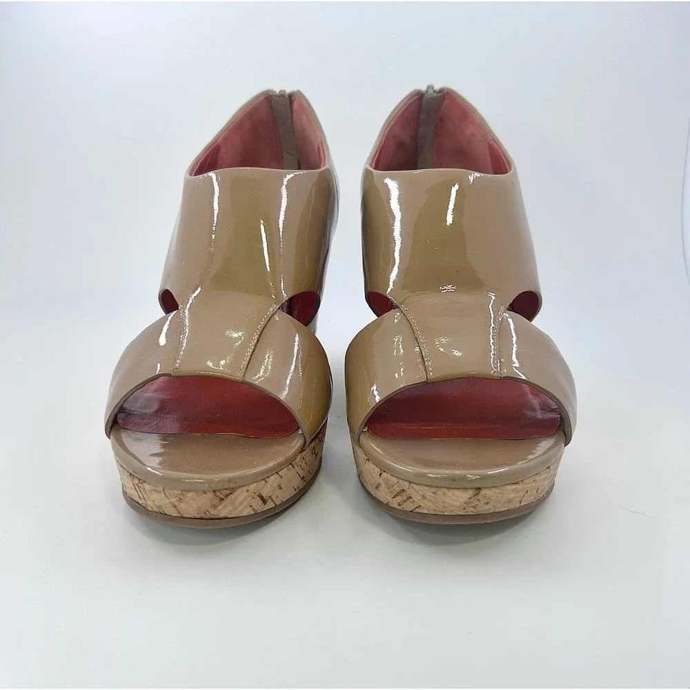 Cole Haan Air Donella 8.5B Tan Patent Leather Open Toe Wedge Booties Y2K Casual
